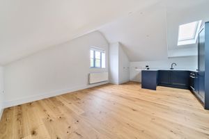 Photo 19- click for photo gallery